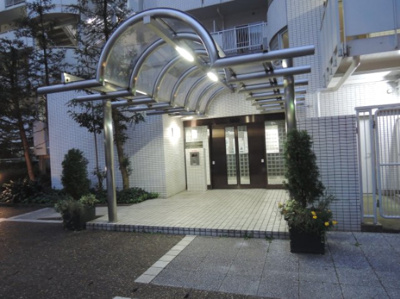 【エントランス】 | 東急ドエルアルス多摩川A棟 | 東急多摩川線「武蔵新田」駅徒歩10分・「矢口渡」駅徒歩10分！
