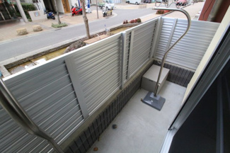 【バルコニー】