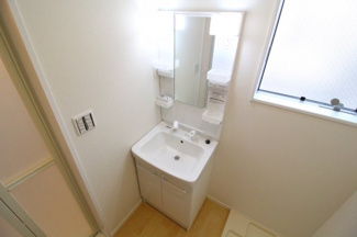 【洗面所】