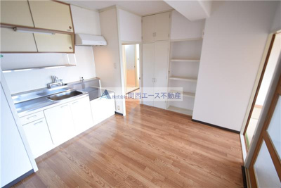 【居間・リビング】 | 西岩崎コーポ