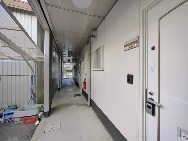 プレミール（勾田町）のロビー|清潔感のあるトイレです