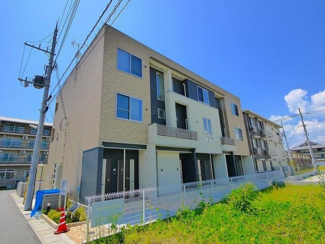 ファースト　ハイツ