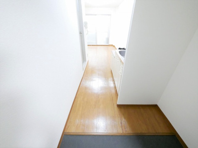 【玄関】 | クイーンレジデンス