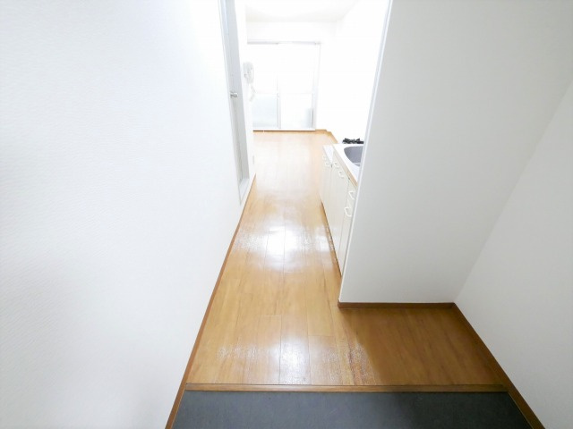 【玄関】 | クイーンレジデンス