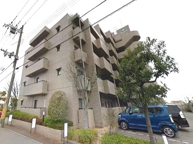 サーパス明石土山の外観