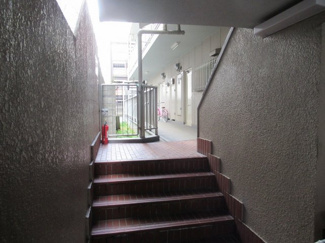 【ロビー】 | 建物の内部です