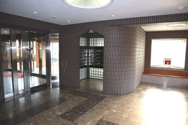 ライオンズマンション東習志野３階　習志野市東習志野１丁目　中古マンションのその他共用部分|エントランス　オートロック