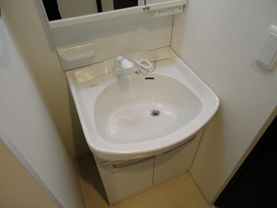 ゾネ医大キャンパス前の洗面所