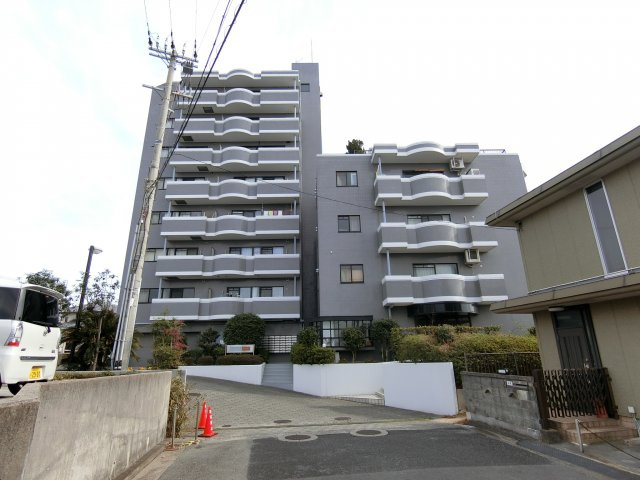 カーネギー東二見の外観|海辺にたたずむリゾート風マンション　休日のんびりと過ごしたいあなたにぴったり