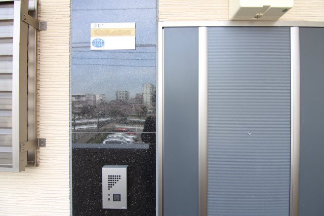 グローバル日吉の玄関