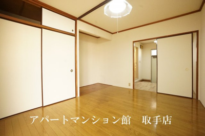 【居間・リビング】 | ロンバートトミタⅡ
