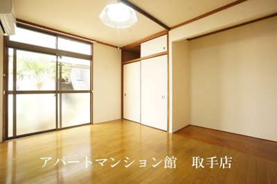 【居間・リビング】 | ロンバートトミタⅡ