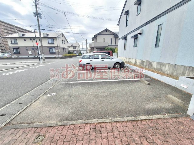 セジュール壱番館Aの駐車場