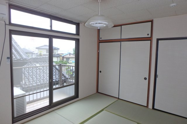 ハイツヤマザキの内装