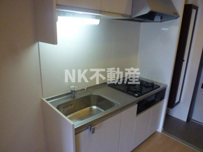 【キッチン】 | ウィステリア（八戸ノ里賃貸） | 使いやすいキッチンです