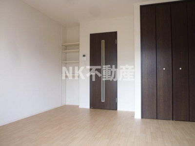 【居間・リビング】 | ウィステリア（八戸ノ里賃貸） | 綺麗なお部屋です