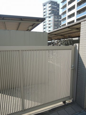 【その他共用部分】 | グローリオタワー横浜元町 | 駐輪場