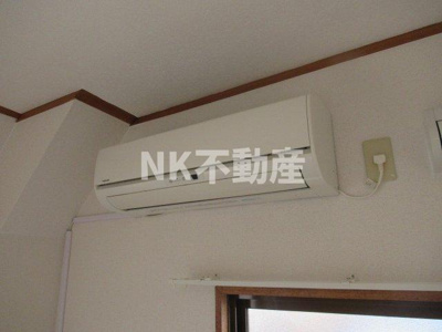 【設備】 | F FLAT元町（エフ フラットモトマチ）（河内永和賃貸） | エアコン付きです