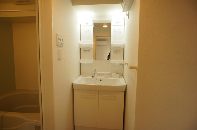 ノイクラールの洗面所