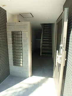 【エントランス】