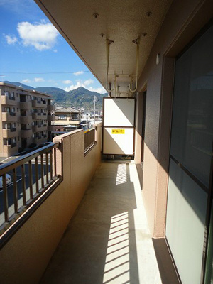  | グレイス六番館