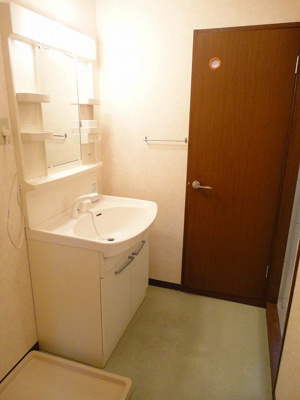  | グレイス六番館