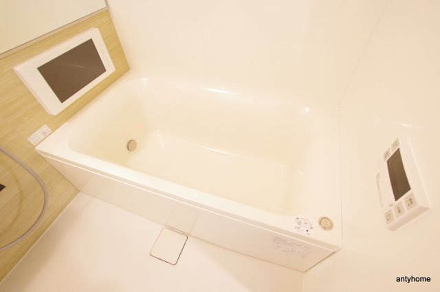 プレジオ江坂2　仲介手数料無料の浴室