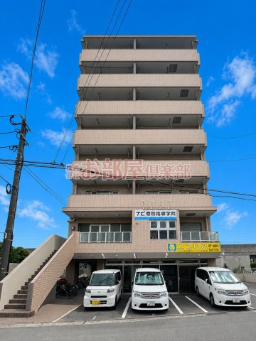 サンライズ荒木駅前