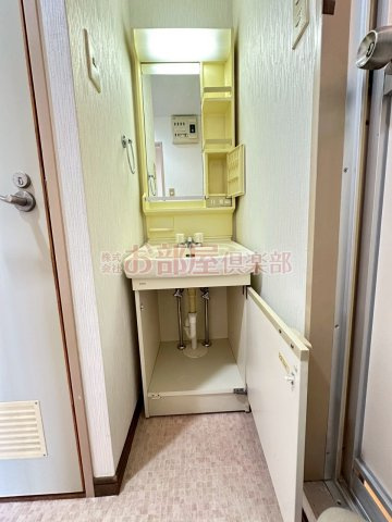 サンライズ荒木駅前の洗面所