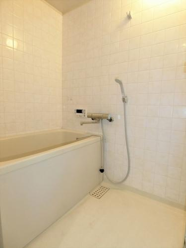 サンライズ荒木駅前の浴室|お風呂で日々の疲れを落としましょう