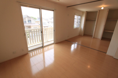 【居間・リビング】 | パセオ真美Ｄ棟 | 使いやすい居間です