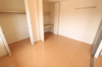 【内装】 | パセオ真美Ｄ棟 | スタンダードな洋室です