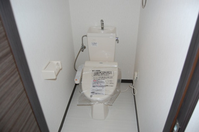 【トイレ】 | リバーサイド | ※同建物反転タイプのお部屋