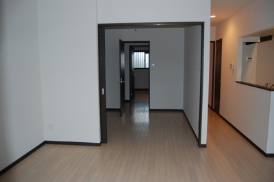 【寝室】 | リバーサイド | ※同建物反転タイプのお部屋