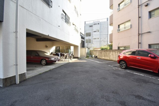 【駐車場】 | 平置き駐車場