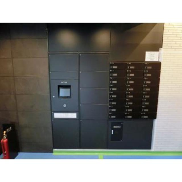 グランクリュ新宿御苑のその他共用部分|宅配ボックス