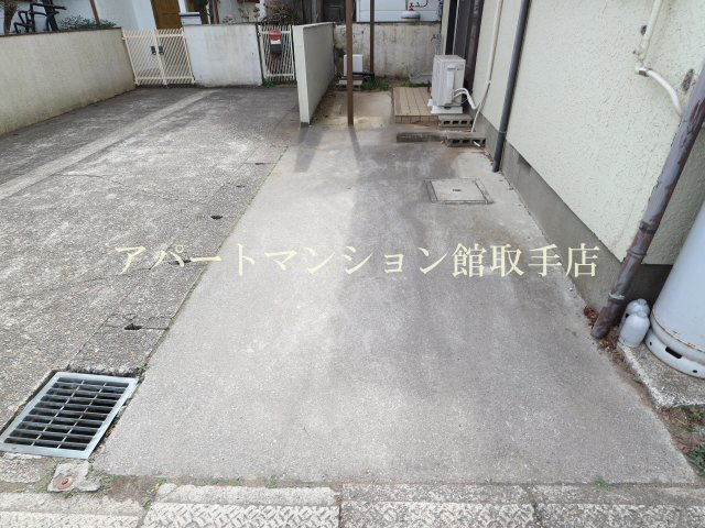 ゆめみ野戸建の駐車場