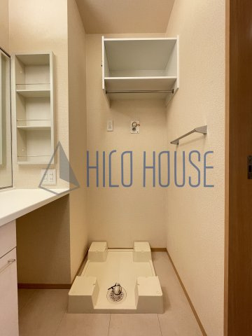 ラフィーネ(北坂戸)の洗面所