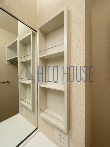 ラフィーネ(北坂戸)の洗面所