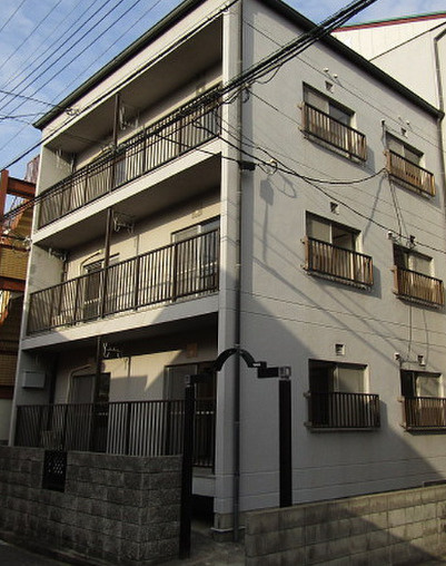 アベニール林崎の外観