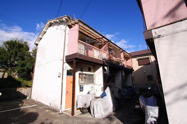 山元貸家の外観|建物外観を気になさる方へ、見た目の良い物件です