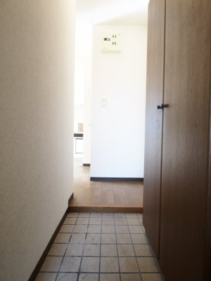 【玄関】 | キョクヨウビル