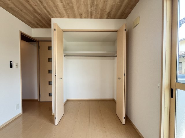パストラルＫＡ棟の収納