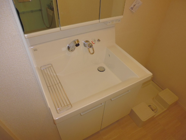 シャロームの独立洗面台|洗髪洗面化粧台