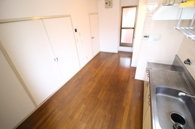 【居間・リビング】 | プラーフ東須磨