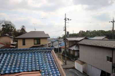 【展望】 | 大津市衣川3丁目6-8　中古戸建 | 家の間から琵琶湖が望めます
