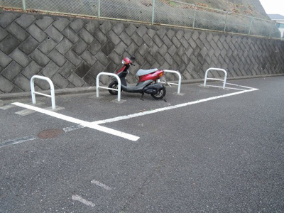 【その他共用部分】 | 森が丘スカイハイツ | バイク置場