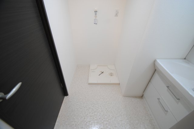 ムーンリバー久留米東町の洗面所|同タイプ別室(イメージ画像）