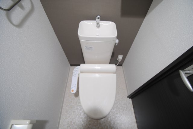 ムーンリバー久留米東町のトイレ|同タイプ別室(イメージ画像）