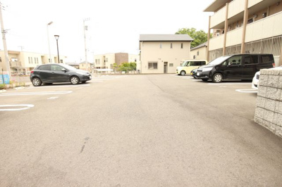 【駐車場】 | アルシオネ